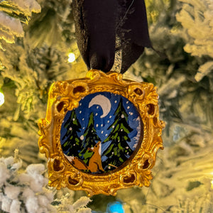 Sugarplum Christmas Ornament ~ Sunset the Fox & The Moon (Gold Circle Frame)