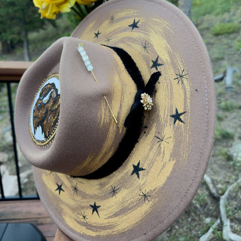 "Sko Buffs” CU Buffalo Camel Vegan Felt Hand Painted Hat with Vintage Rhinestone Pin