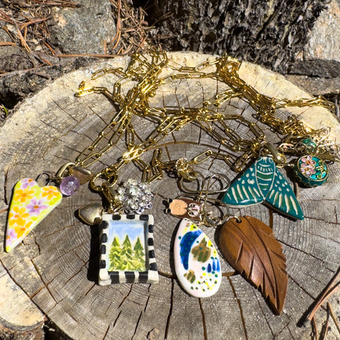 "Daisy Heart"- Ceramic Charm Necklace