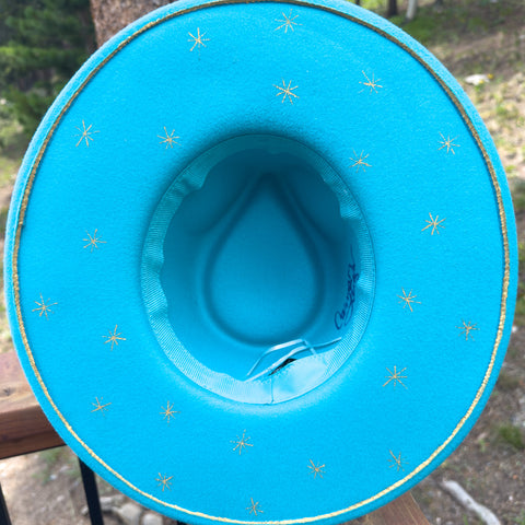 "My Moon and Stars" Swan Turquoise Vegan Felt Hat with Vintage Gold Bow Pin