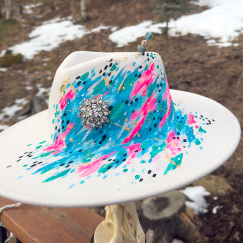 "Serendipity" Cream Vegan Felt Hat with Rhinestone Brooch & Hat Pin